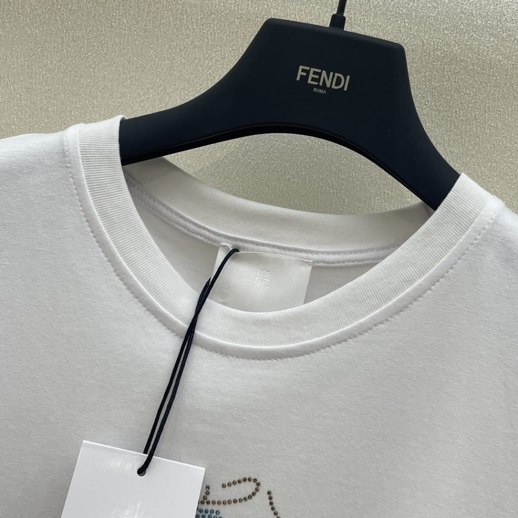 GIVENCHY(ジバンシイ) 龍年限定新作 業界最高い品質 芸能人 コピー カジュアル半袖Tシャツ|スーパーコピーn級優良店 4 GIVENCHY(ジバンシイ) 龍年限定新作 業界最高い品質 芸能人 コピー カジュアル半袖Tシャツ