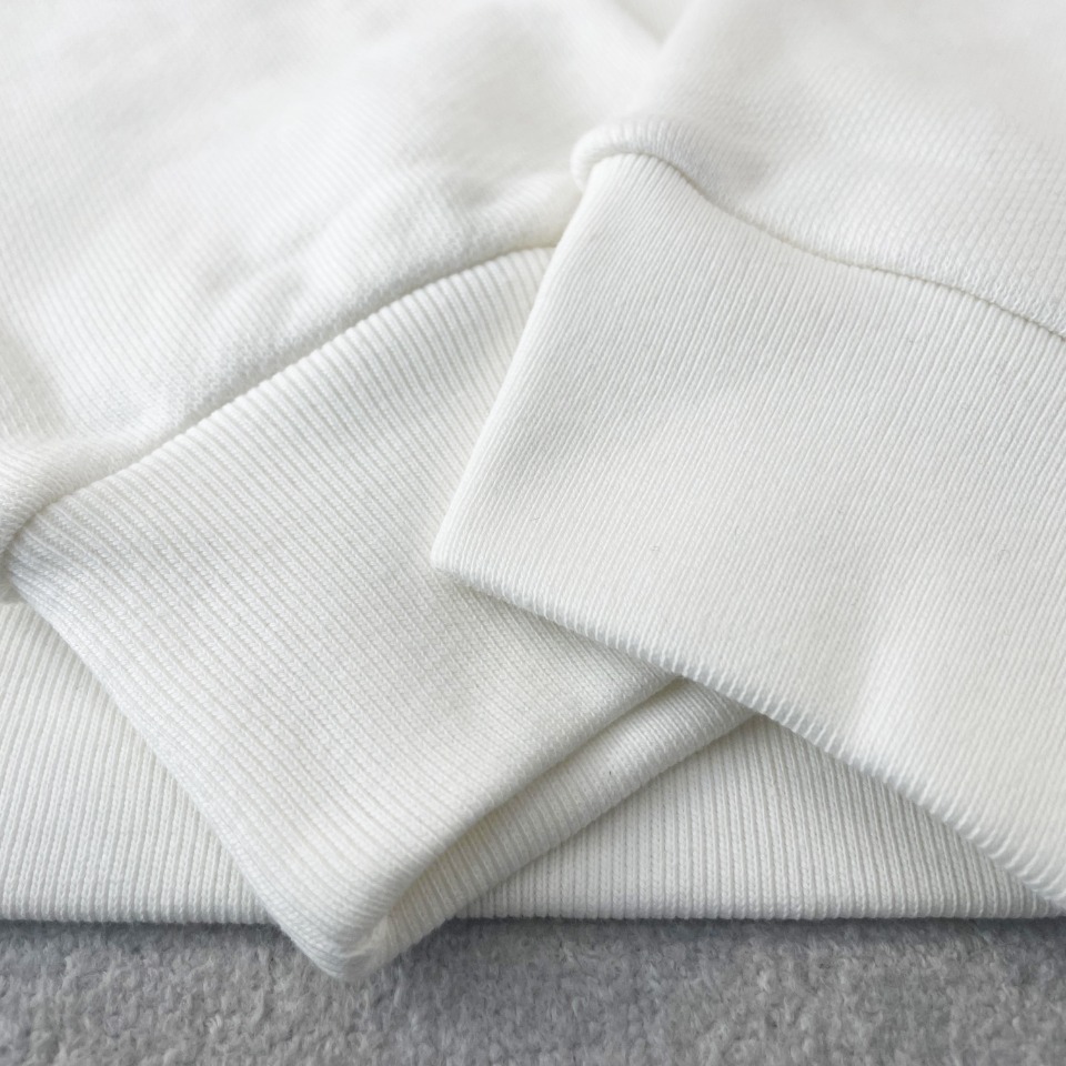 GUCCI (グッチ) 芸能人 スーパーコピー ファイヤーボーダープリントパーカー