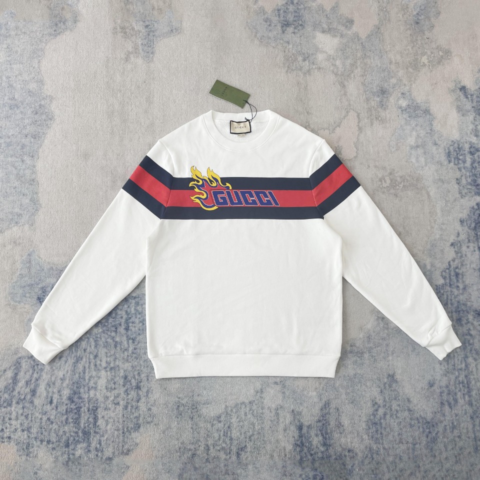 GUCCI (グッチ) 芸能人 スーパーコピー ファイヤーボーダープリントパーカー