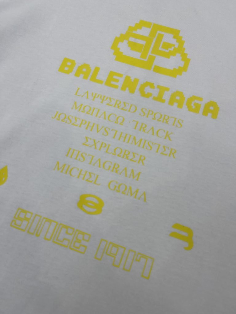 BALENCIAGA(バレンシアガ)  2024春夏新作 激安販売 n級品 アルファベットロゴラウンドネック半袖Tシャツ