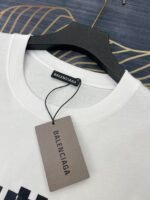 BALENCIAGA(バレンシアガ) 偽物 ロゴプリントおしゃれカジュアルTシャツ 激安通販