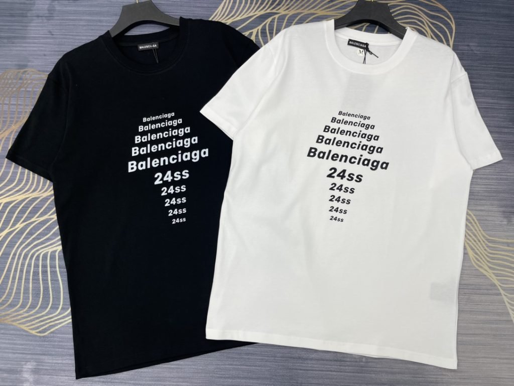 BALENCIAGA(バレンシアガ) スーパーコピー 超綺麗オシャレなプリントカジュアル半袖Tシャツ