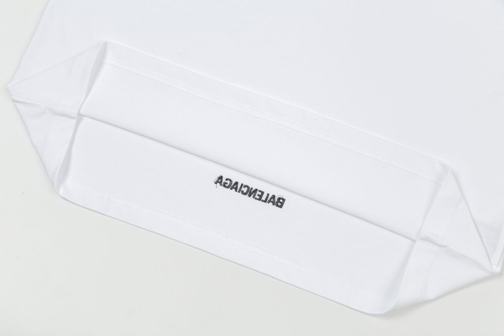 BALENCIAGA(バレンシアガ)  業界最高い品質 バレンタイン限定ハート刺繍カジュアル半袖 n級品