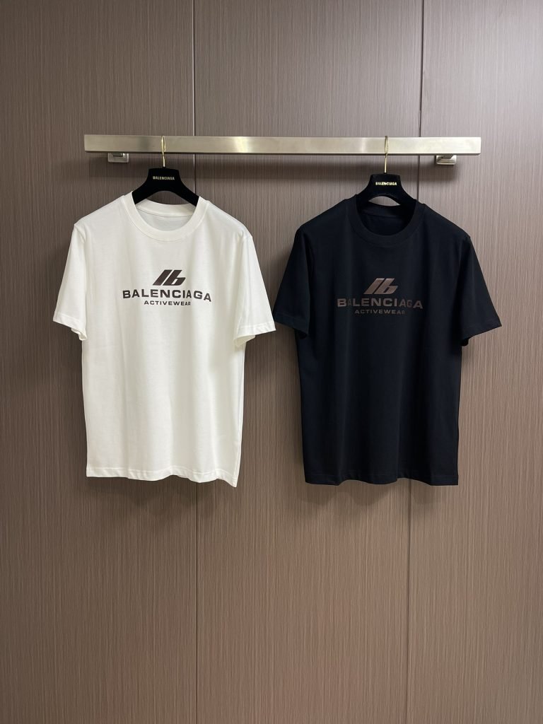 BALENCIAGA(バレンシアガ) 激安販売 コピー ファッショ プリントロゴ半袖Tシャツ