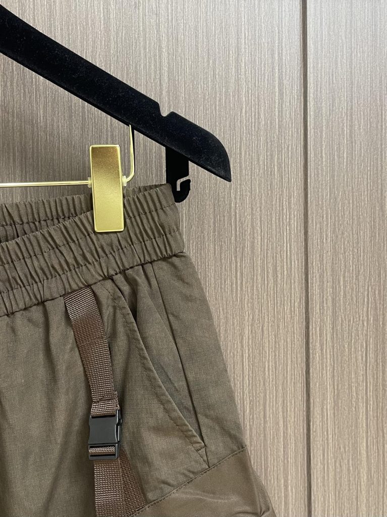 BALENCIAGA(バレンシアガ) 激安販売  コピー  ひも入カジュアル5分丈パンツ