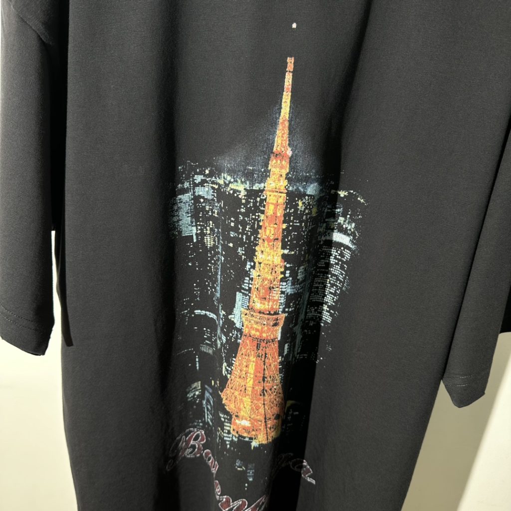 BALENCIAGA(バレンシアガ)  業界最高い品質コピー   東京タワープリントTシャツ 激安販売   