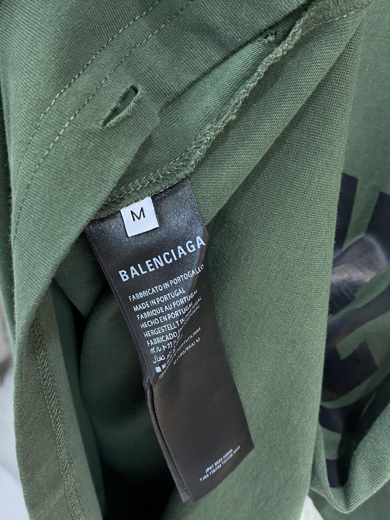 超お得 バレンシアガ コピー オシャレアルファベットプリントカジュアルプリント半袖Tシャツ