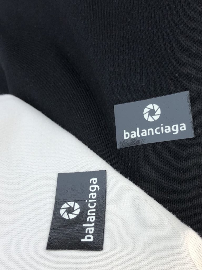 バレンシアガ 偽物人気バカ売れ商品シンプルスタイルロゴアルファベットプリント流行カジュアル半袖Tシャツ
