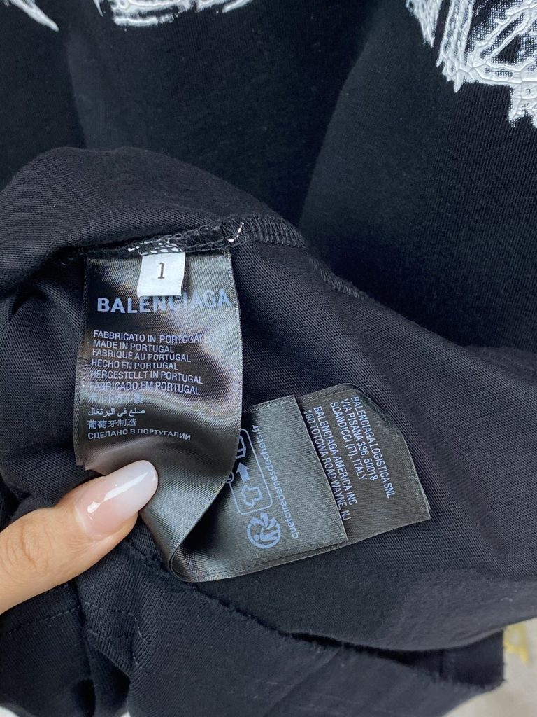 入手困難 バレンシア ガ コピー アルファベットプリントオシャレカジュアル半袖Tシャツ|スーパーコピーn級優良店 6 入手困難 バレンシア ガ コピー アルファベットプリントオシャレカジュアル半袖Tシャツ