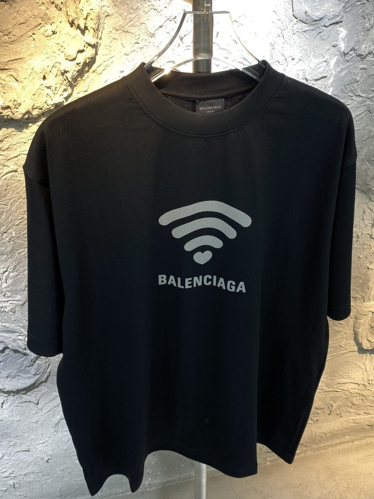 2024春夏新作 業界最高い品質 バレンシアガ コピー プリント流行カジュアルプリントTシャツ