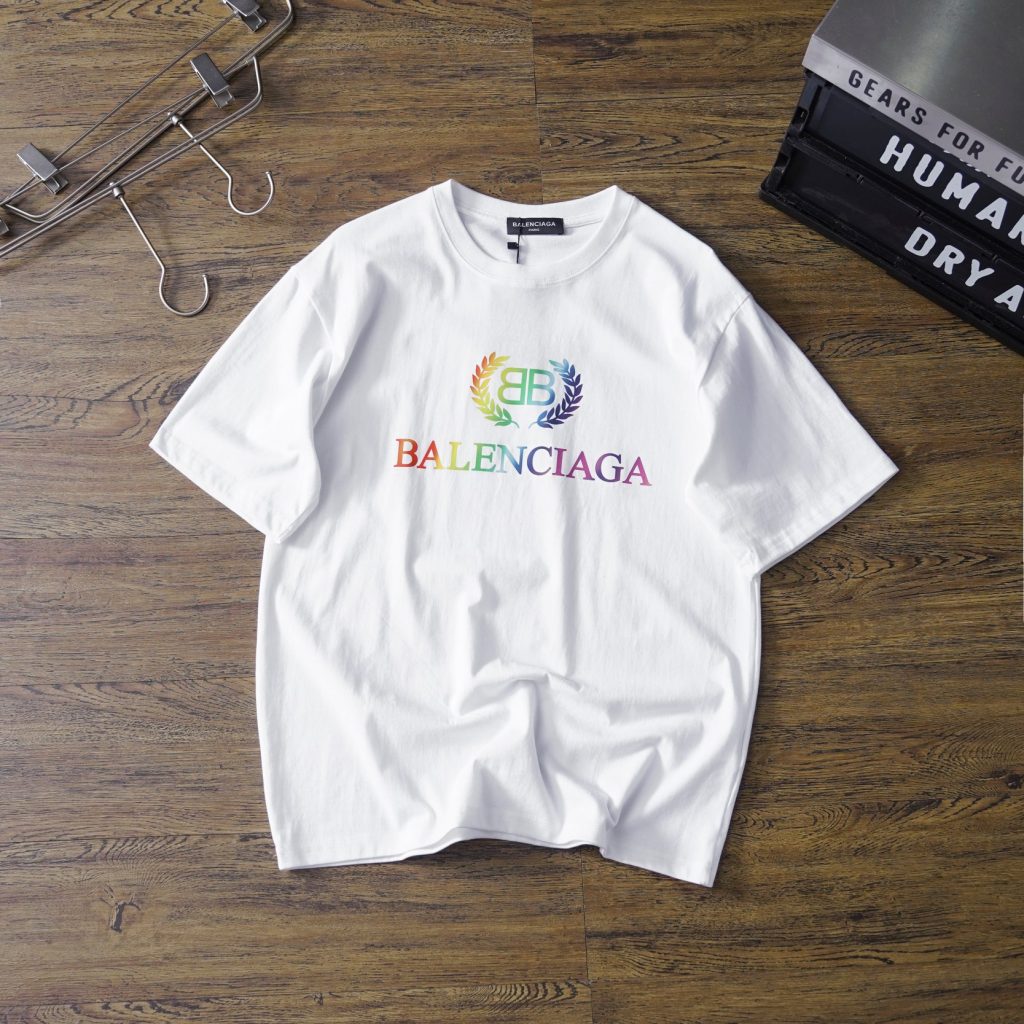 バレンシアガ 偽物 2024人気バカ売れタイプアルファベットロゴファッションカジュアルプリント 半袖Tシャツ