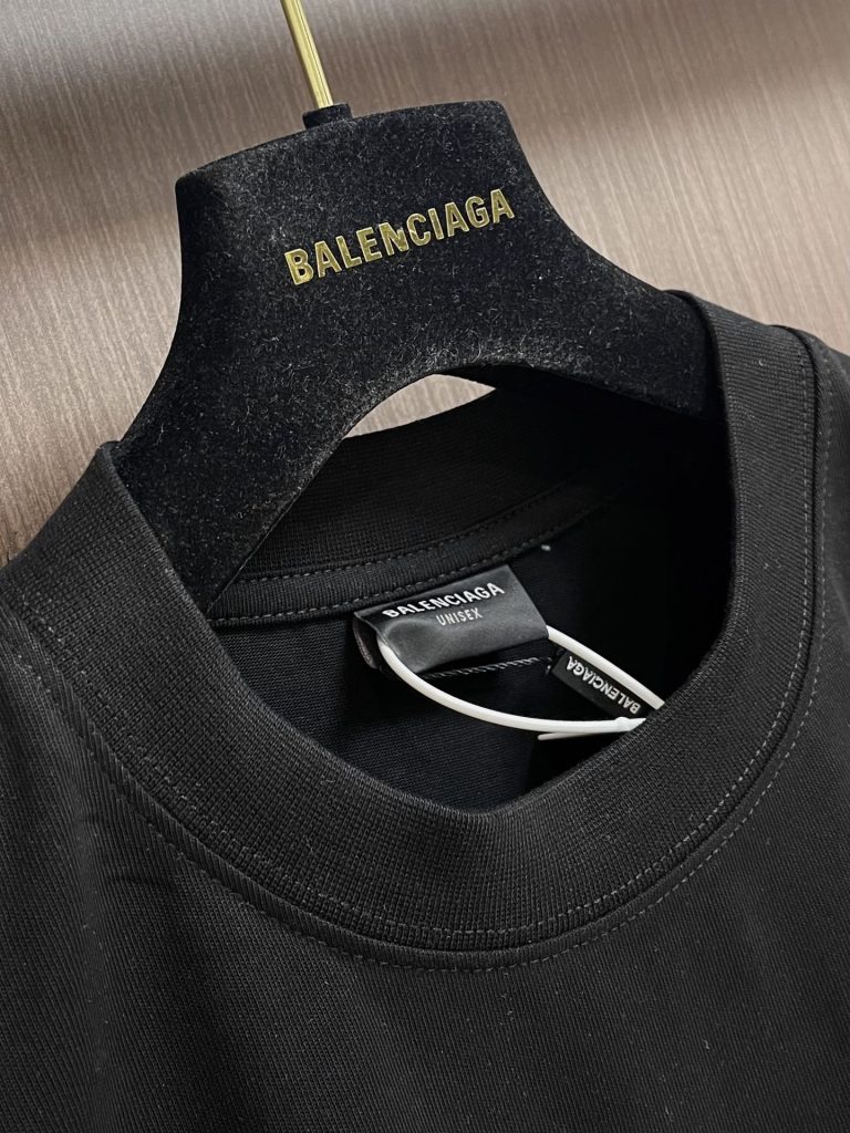 激安通販 バレンシアガ スーパーコピー 入手困難 快適綿プリントカジュアル半袖Tシャツ