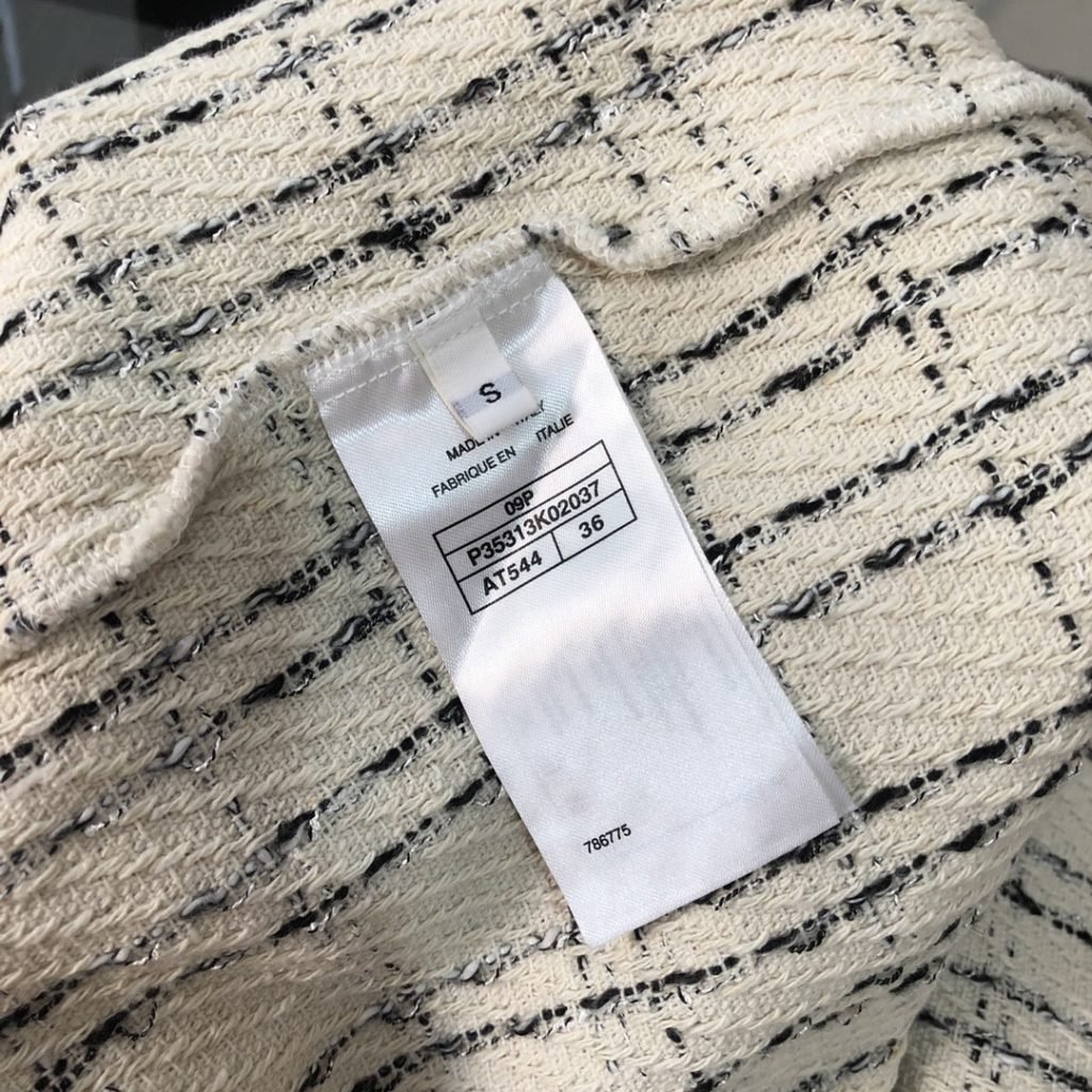 入手困難  シャネルシャツコートチェック刺繍タイプ 激安通販