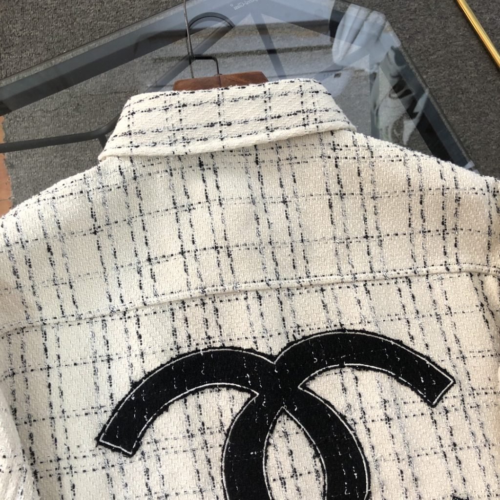 入手困難  シャネルシャツコートチェック刺繍タイプ 激安通販