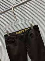 入手困難 夏新品丹尼コピー ストレッチ質感ディオールrジーンズ