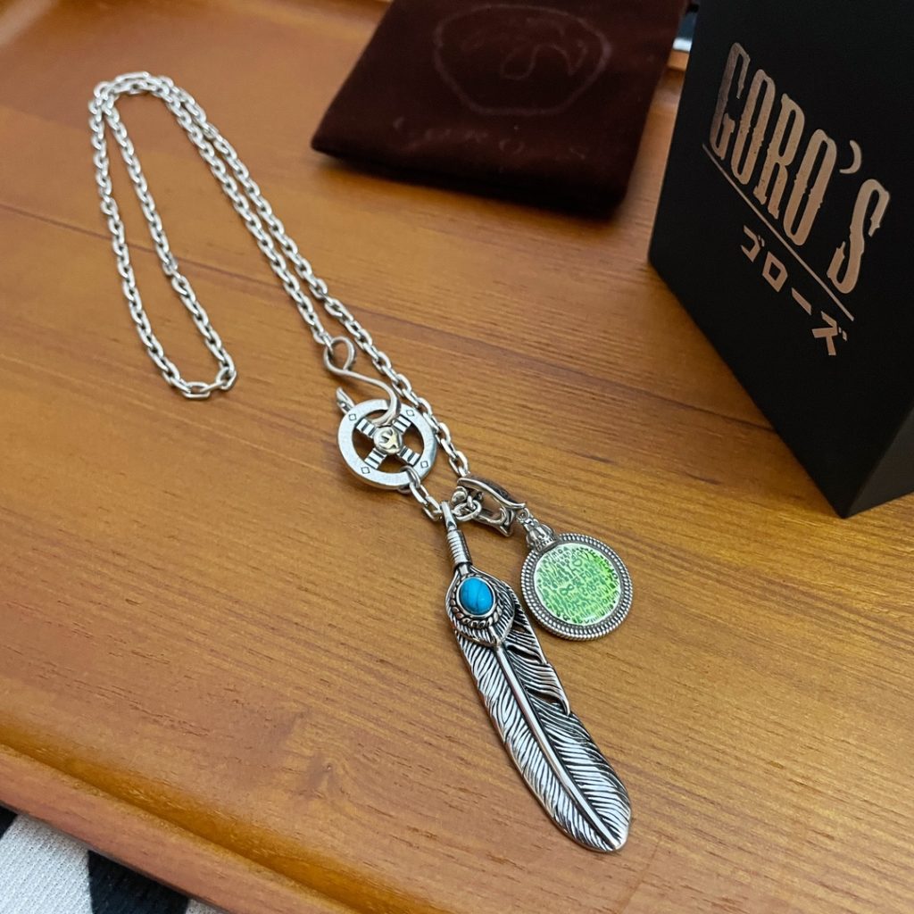 Goro’s（ゴローズ）高橋吾郎トレンドシルバーアクセサリーフェザーペンダント