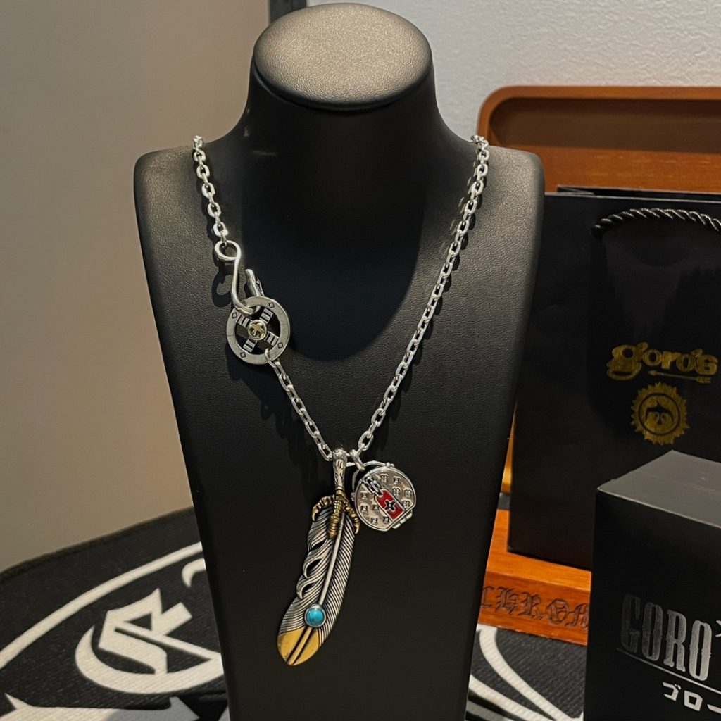 Goro’s(ゴローズ)高橋吾郎トレンドシルバーアクセサリー925純銀フェザーペンダントネックレス