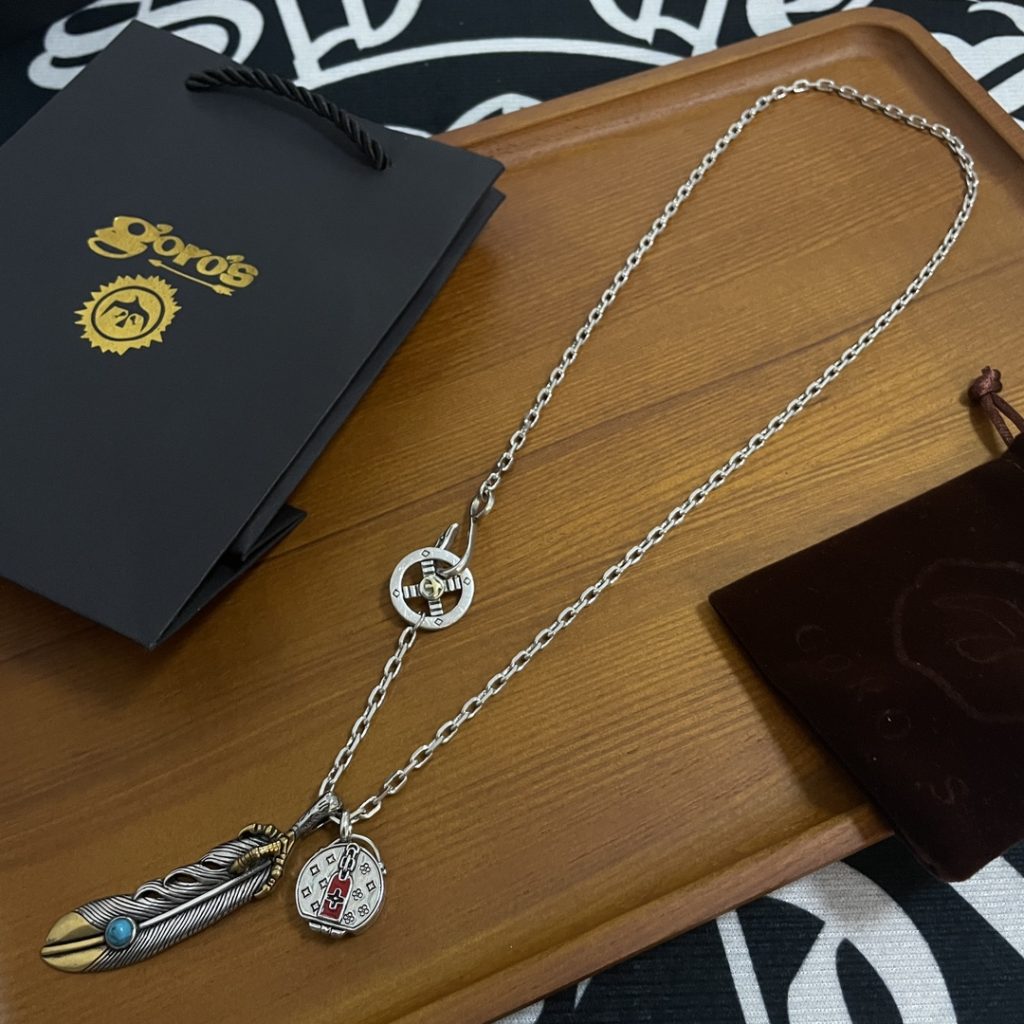 Goro’s(ゴローズ)高橋吾郎トレンドシルバーアクセサリー925純銀フェザーペンダントネックレス
