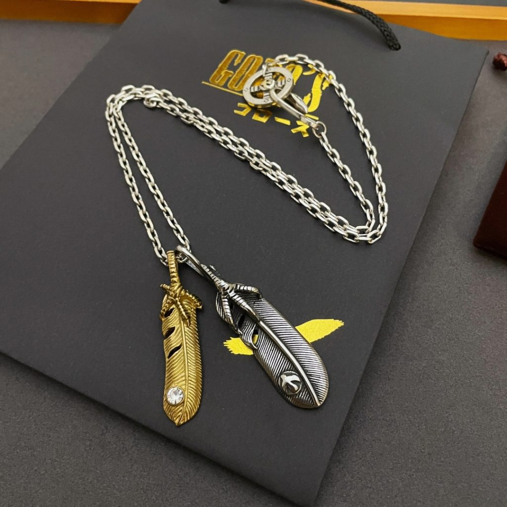 Goro’s(ゴローズ) 高橋吾郎925純銀 コピー トレンドシルバーアクセサリー羽ペンダント