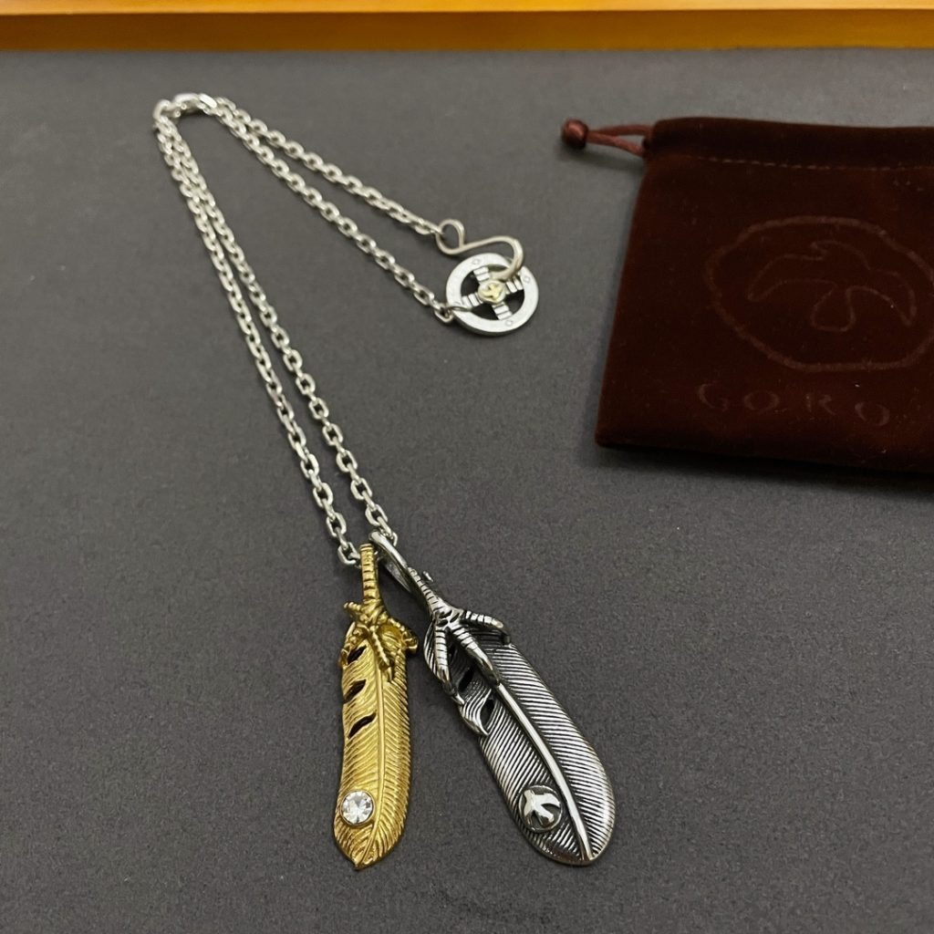 Goro’s(ゴローズ) 高橋吾郎925純銀 コピー トレンドシルバーアクセサリー羽ペンダント
