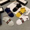 Gucci（グッチ）偽物 グッチ新作純綿混合色ジャカードローソックス 激安通販