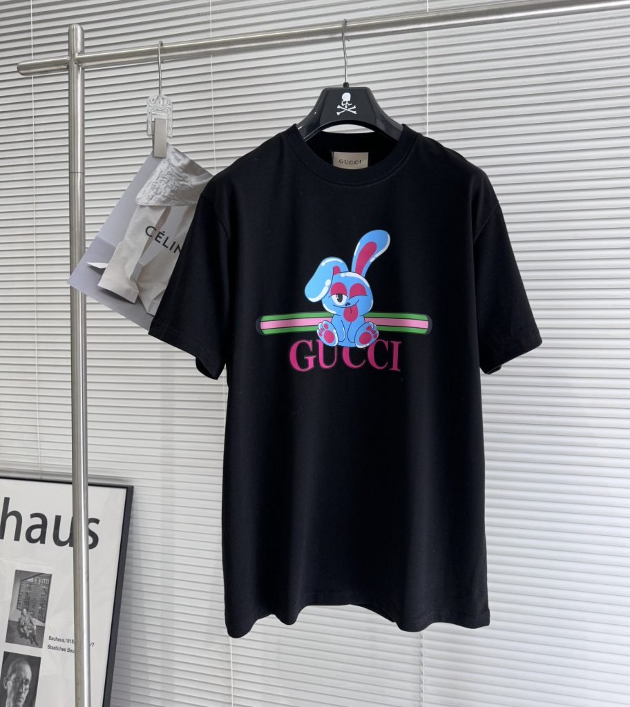 GUCCI (グッチ)    2024最新の限定 n級品 タイプウサギ柄カジュアル半袖Tシャツ 激安通販