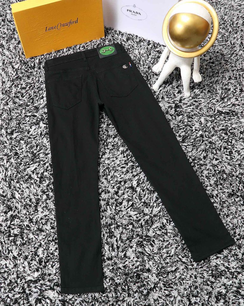 GUCCI (グッチ)  芸能人 n級品  春夏新作ウォッシュ加工ジーンズ 