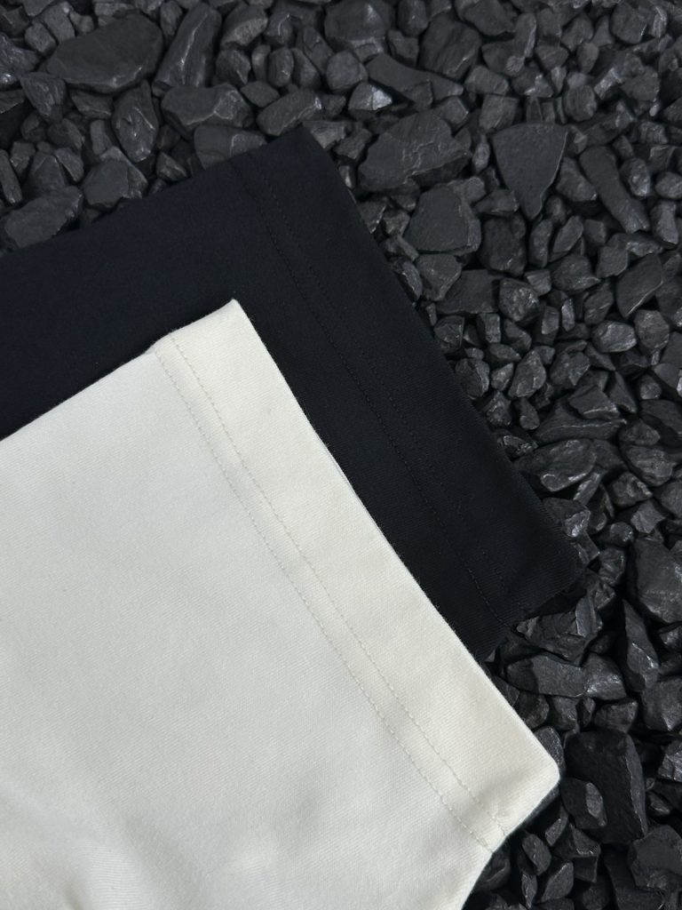 GUCCI (グッチ) n級品 芸能人 夏の新作子供の趣ピンクブルーウサギアルファベットプリント半袖