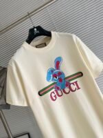 GUCCI (グッチ) 2024最新の限定 n級品 タイプウサギ柄カジュアル半袖Tシャツ 激安通販