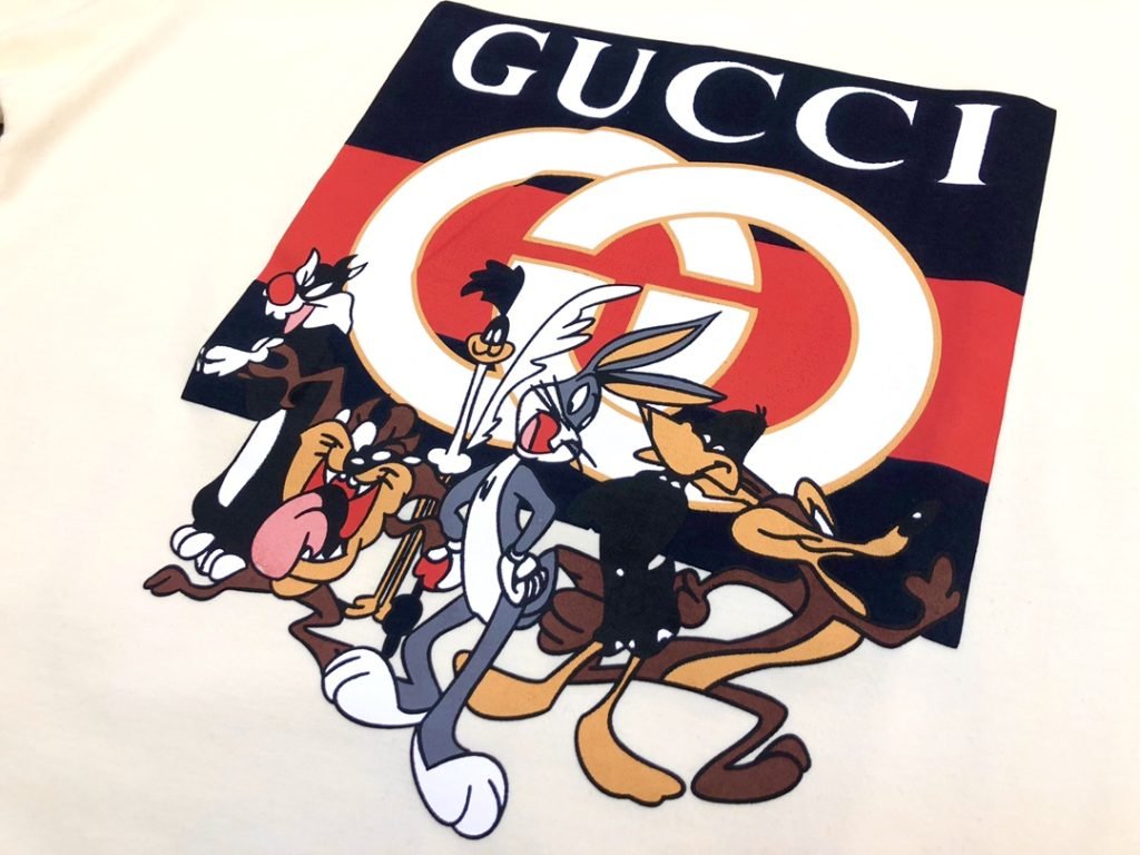 GUCCI (グッチ)  スーパーコピー春夏兎八哥プリント半袖Tシャツ