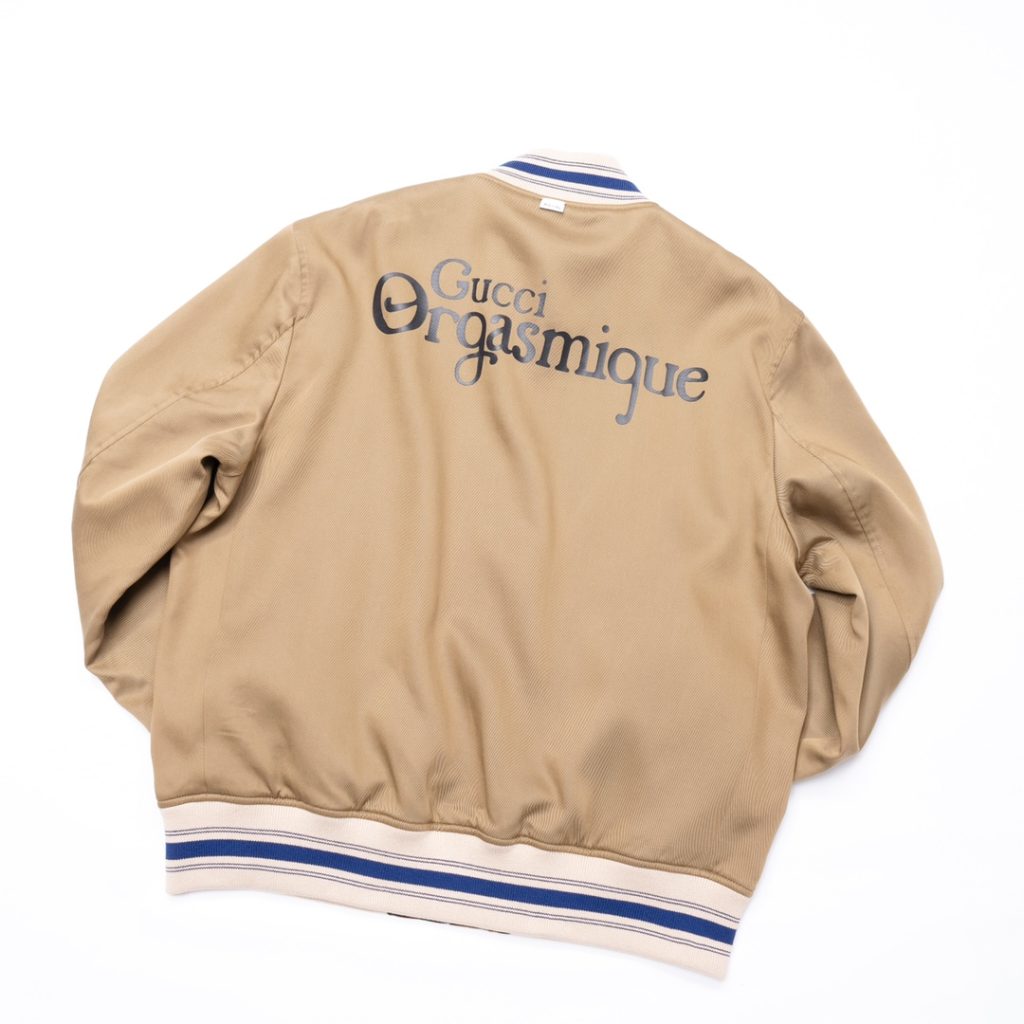 GUCCI (グッチ) 芸能人 リバーシブルスタジャン 激安通販