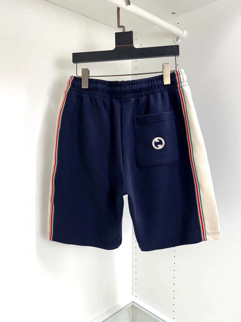 GUCCI (グッチ)   偽物 芸能人 2024新品オシャレでカジュアルなゴムカジュアルショートパンツ