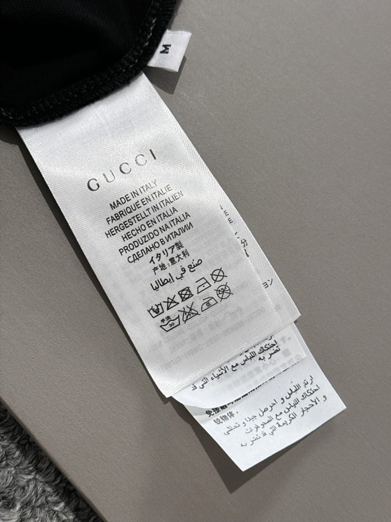GUCCI (グッチ) 芸能人 スーパーコピー 春夏トップクラス専門店同期半袖Tシャツ