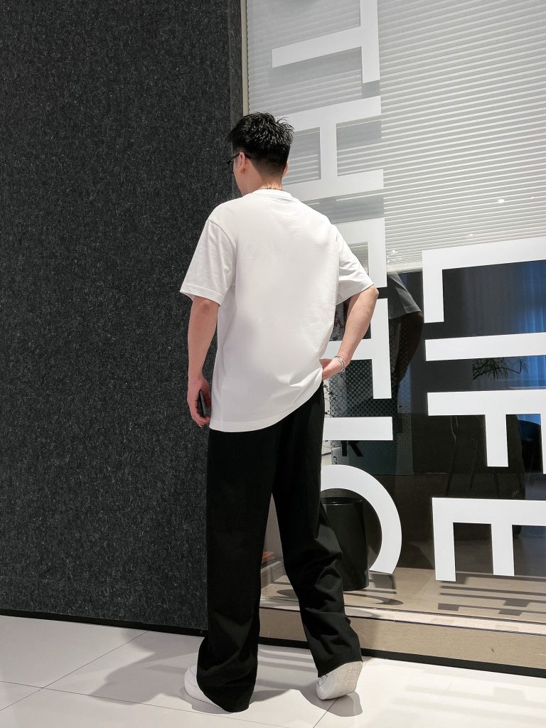 GUCCI (グッチ)  スーパーコピー 春夏新作コットン丸首半袖Tシャツ