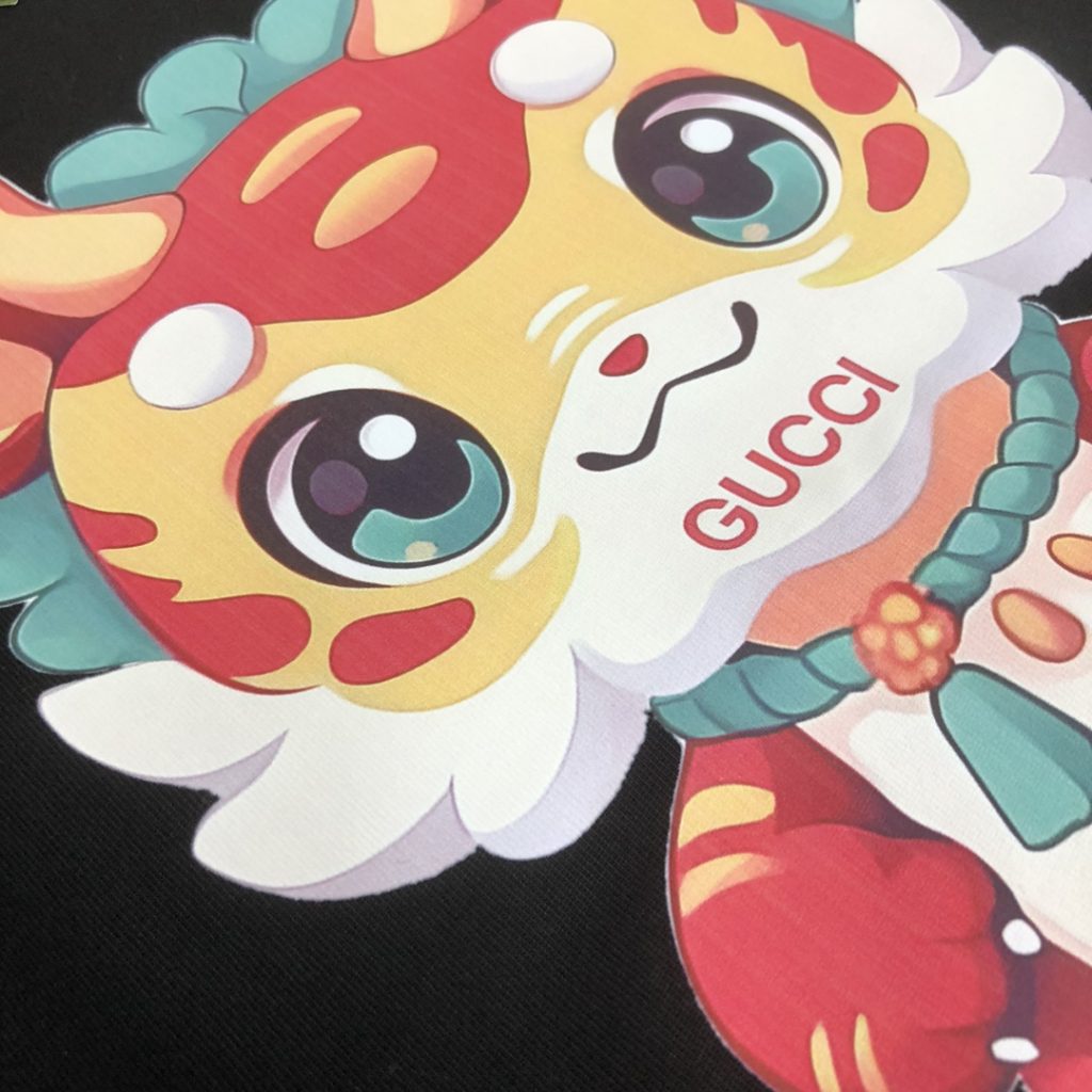 GUCCI (グッチ) 2024春夏 スーパーコピー 最新龍年限定シリーズ半袖Tシャツ 通販 