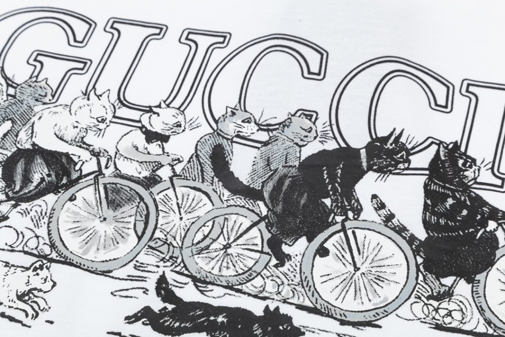 GUCCI (グッチ) 芸能人 スーパーコピー 猫刺繍ロゴカジュアル半袖