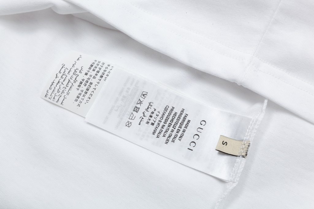 GUCCI (グッチ) 芸能人 スーパーコピー 猫刺繍ロゴカジュアル半袖