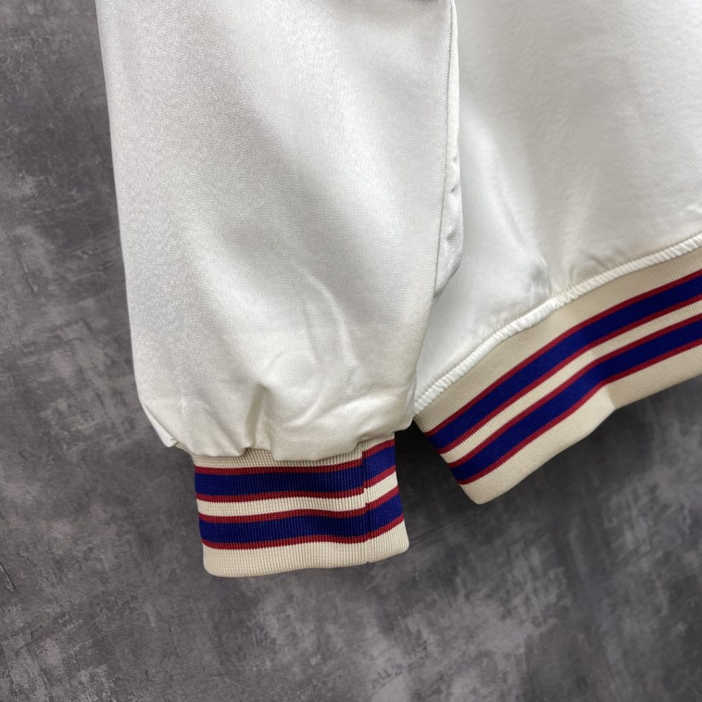 Gucci(グッチ) コピー リバーシブル長袖スタンドカラーブルゾン