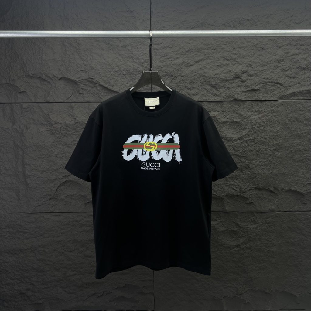 Gucci(グッチ) スーパーコピー コーミング綿アルファベットプリントオシャレカジュアル半袖男女同タイプ|スーパーコピーn級優良店 2 Gucci(グッチ) スーパーコピー コーミング綿アルファベットプリントオシャレカジュアル半袖男女同タイプ