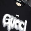 Gucci（グッチ） 芸能人コピー 新作落書きアルファベットロゴラウンドネック半袖Tシャツ 激安通販