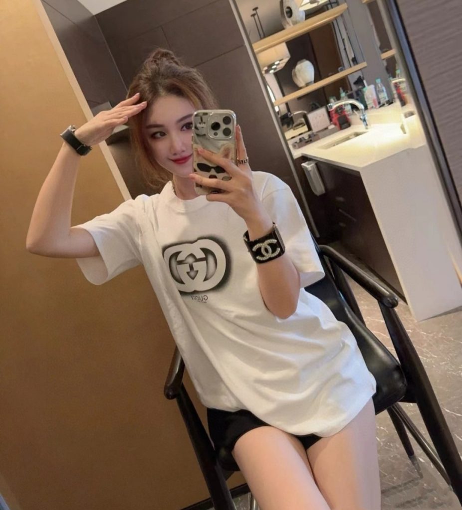 Gucci（グッチ） コピー ダブルGぼかしアルファベットプリント半袖 