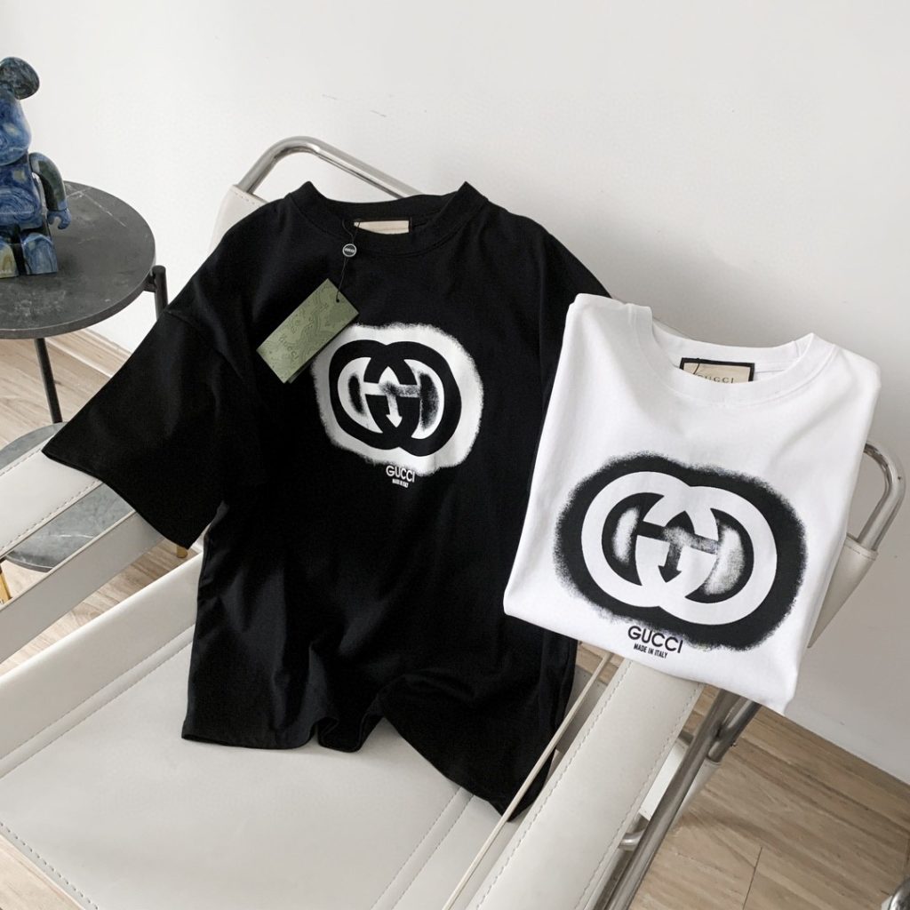 Gucci（グッチ） コピー ダブルGぼかしアルファベットプリント半袖 