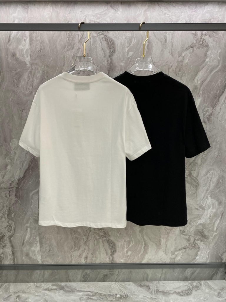 Gucci（グッチ） 春夏 スーパーコピー トップクラス専門店同期半袖Tシャツ