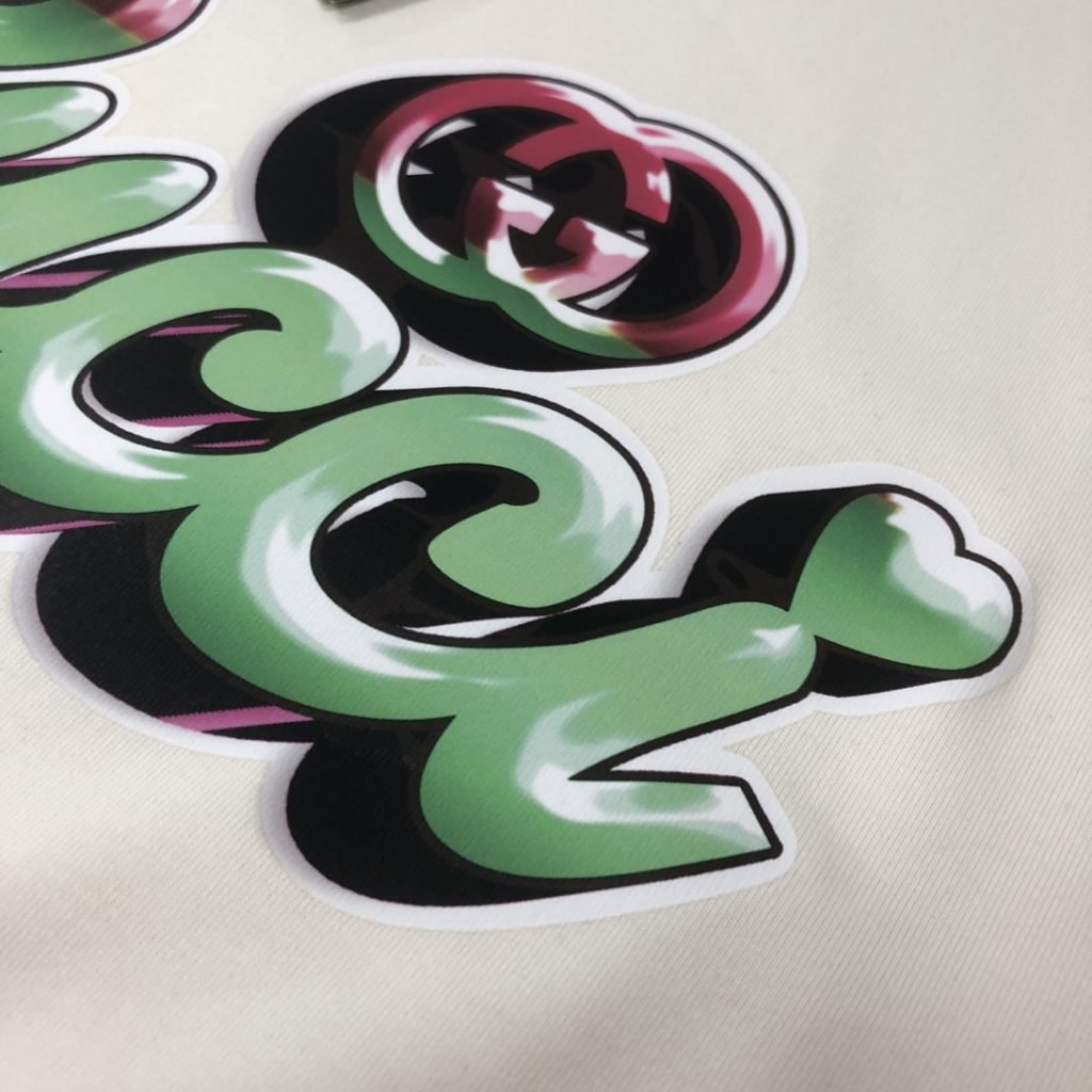 Gucci（グッチ）コピー 芸能人  春夏カップルタイプオシャレでカジュアルな半袖Tシャツ 激安通販
