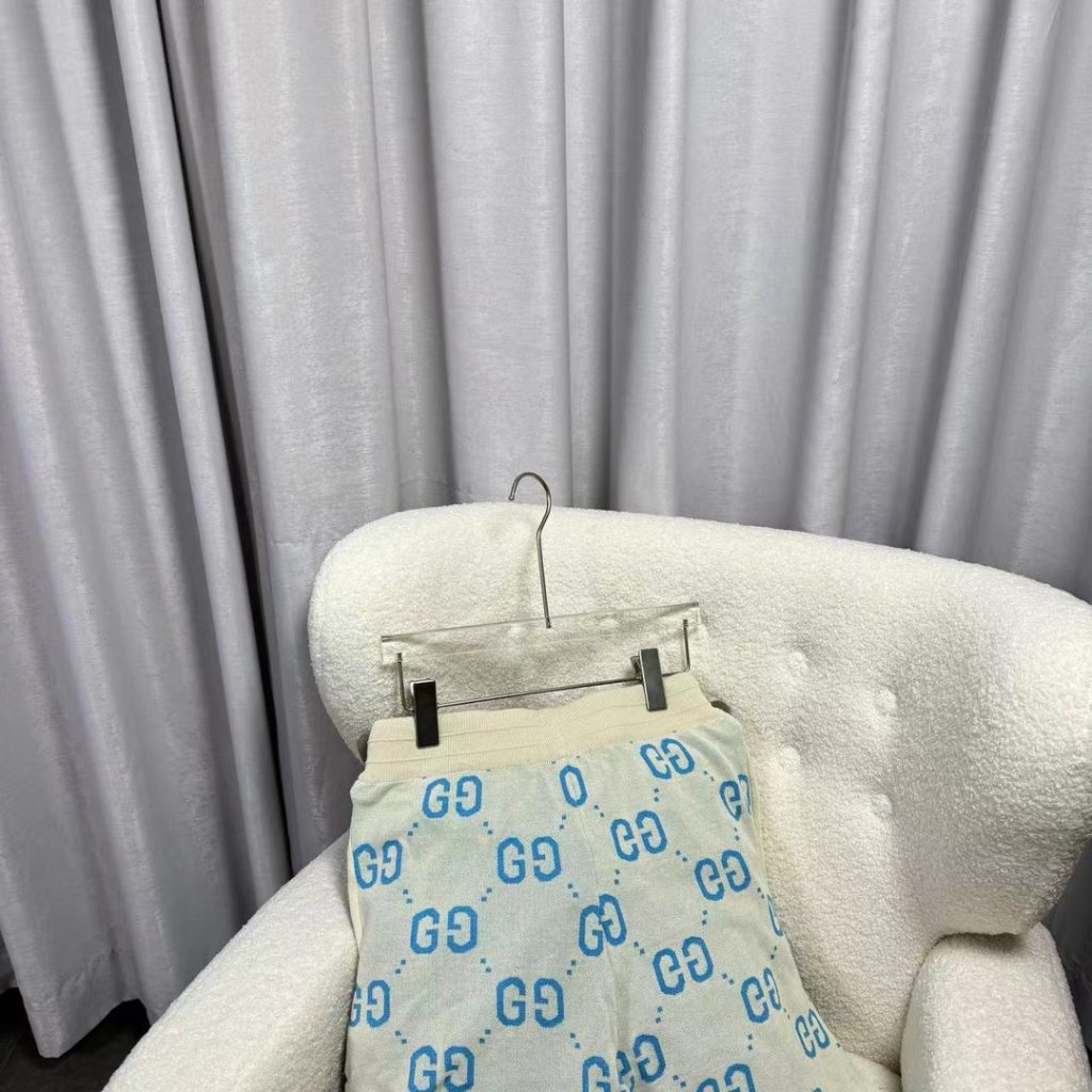 Gucci(グッチ) 芸能人 コピー 最新作夏ニットカジュアルパンツ