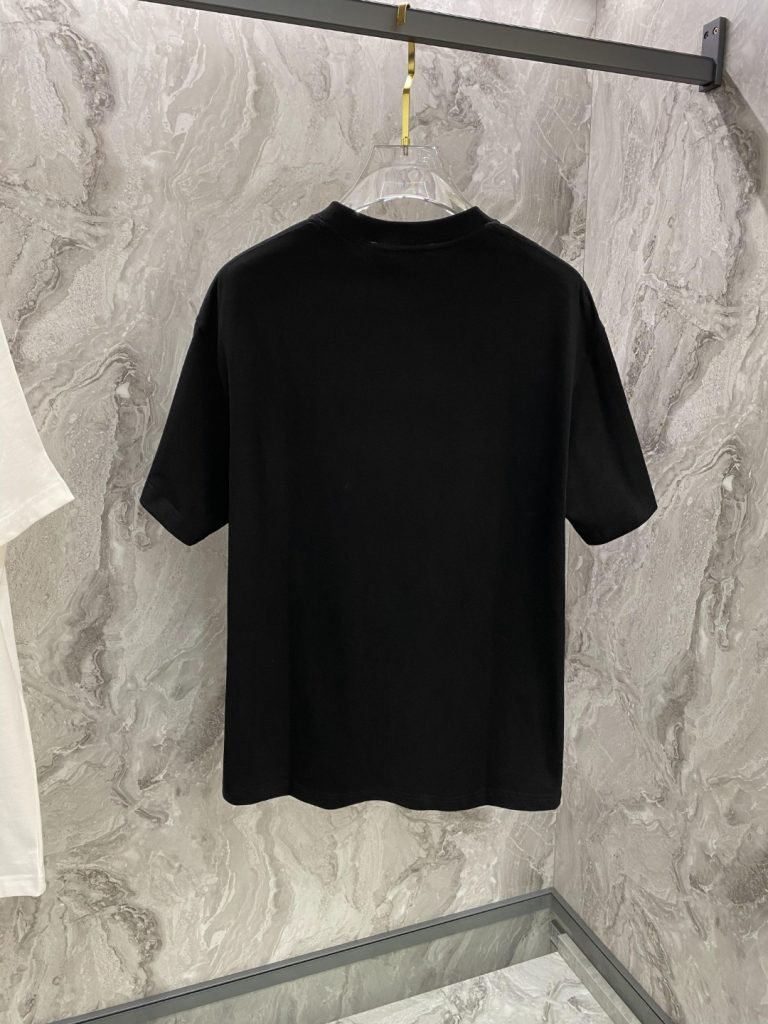 Gucci（グッチ） 春夏 スーパーコピー トップクラス専門店同期半袖Tシャツ