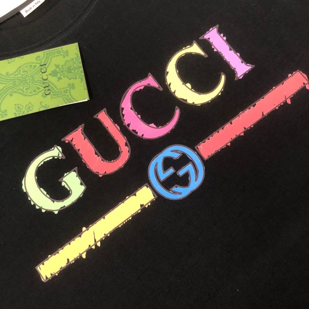 Gucci（グッチ） 2024春夏新作 激安販売 n級品 カラーアルファベットプリントカジュアル半袖Tシャツ