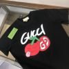 Gucci（グッチ） 2024春夏 コピー 最新ペアタイプチェリ ー半袖Tシャツ