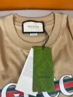 Gucci（グッチ）早春新作 コピー アルファベットプリント半袖Tシャツ