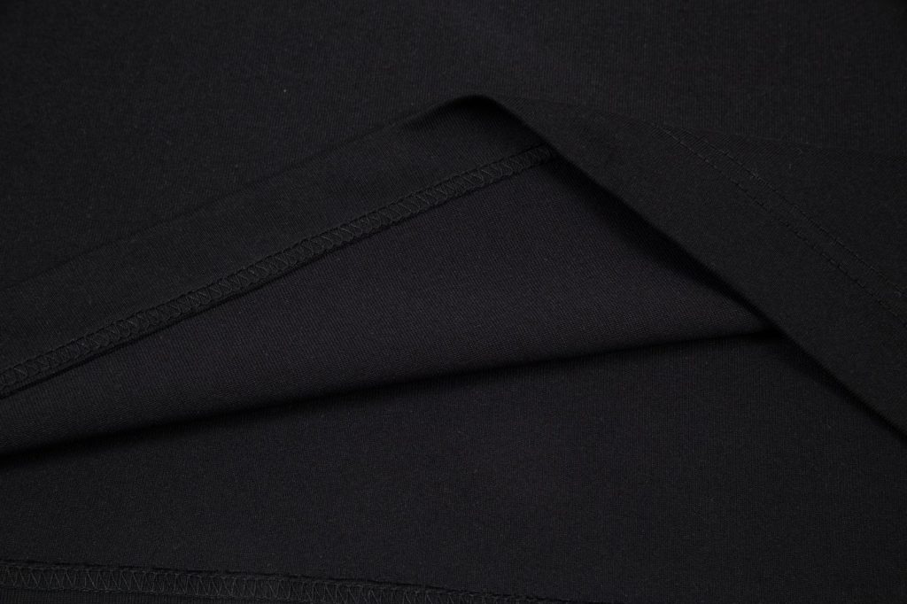 Gucci(グッチ)芸能人スーパーコピー ロゴプリントカジュアル半袖